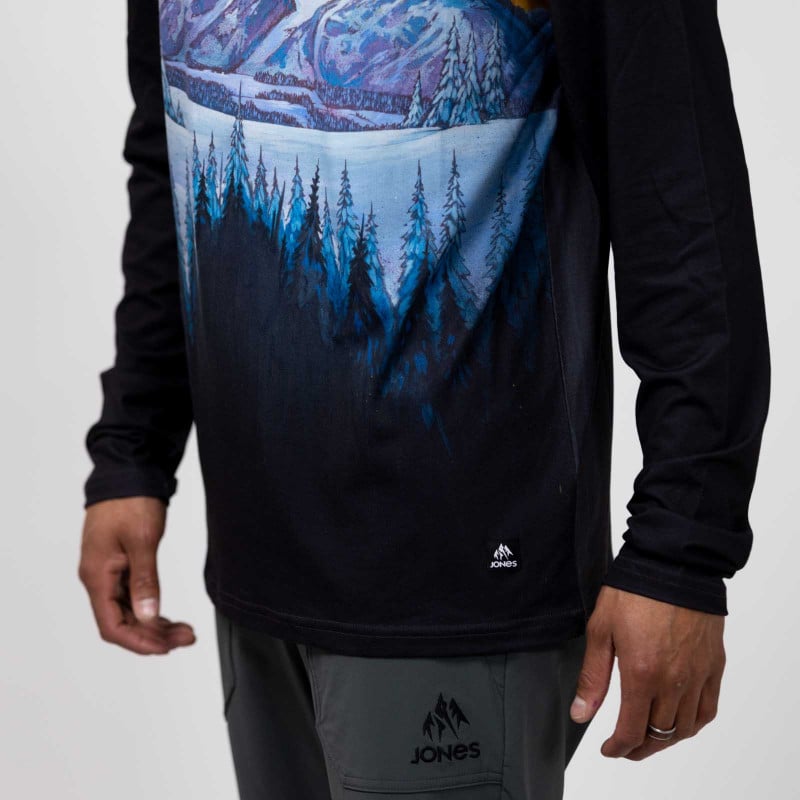 Men's Recycled Long Sleeve Tech Tee in the Teton Print colorway. Art by RP Roberts