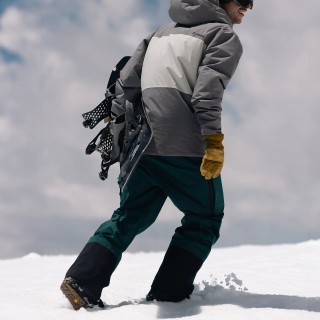 Jones Rider Inaki Odriozola wears the MTN Surf Recycled Pants in Pacific Teal