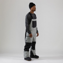 **Rider is 5’11, 155 lbs and wears a size L **Rider is 5’11, 155 lbs and wears a size L