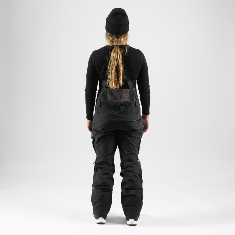 **Rider is 5'5, 145lbs and wears a size M **Rider is 5'5, 145lbs and wears a size M