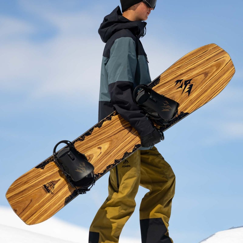 Men's Flagship Snowboard 2024 | Jones Snowboards